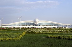 Turkmenistan, low on visitors, opens striking new airport 
