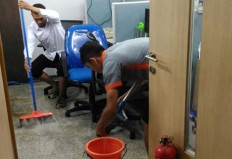 Water inundates City Hall after one hour of heavy rain