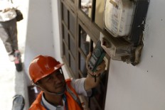 Electricity pole blast sparks fire  in South Jakarta