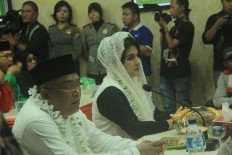 Fadel Muhammad’s wife only woman in Gorontalo gubernatorial race