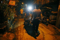 Duterte 'happy to slaughter' drug suspects; mentions Hitler 