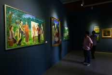 Foreign curator brings Otto Djaya's paintings to Indonesian audience