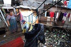 Mencari wajah manusiawi dari megalopolitan Jakarta