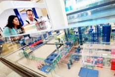 Govt ups pressure on major block contractors