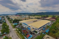 Jokowi sends minister to meet Batam businesspeople amid rent dispute