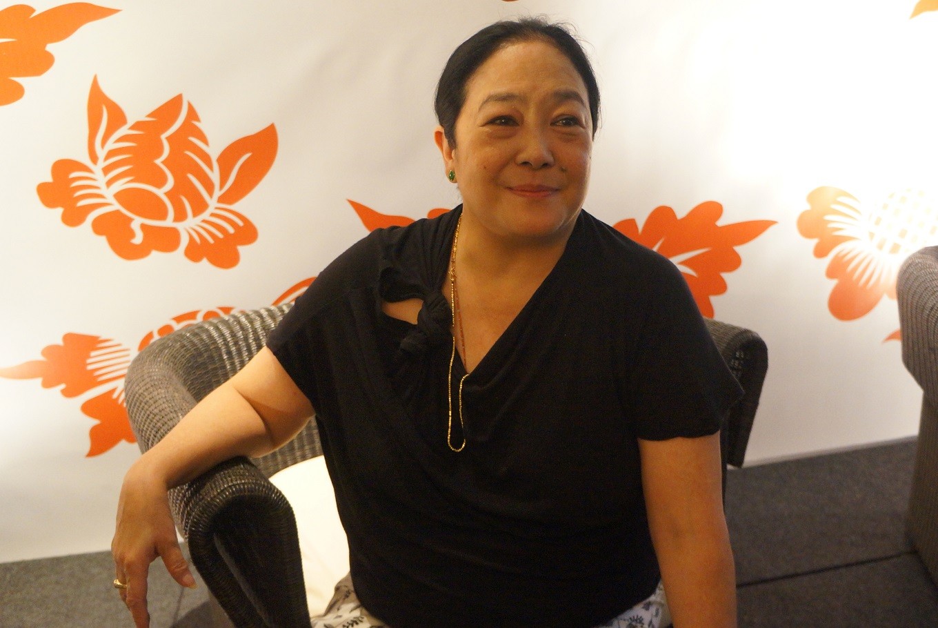 Obin calls on govt to make Fridays 'Indonesian fabrics day' - Art ...