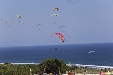 Malang's Mondangan Beach a haven for paragliding enthusiasts