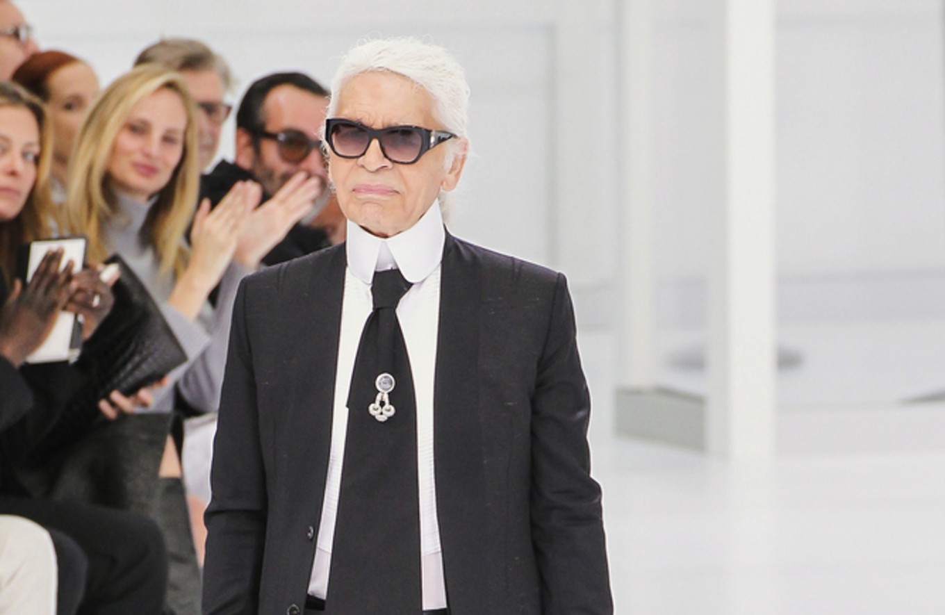 Fashion icon and Chanel designer Karl Lagerfeld dies aged 85
