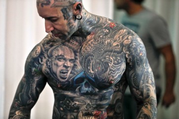 Tattoo artists gather for convention in Romania 