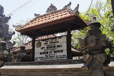 Marveling at Le Mayeur's muse at his Bali museum