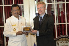 N. Sumatra governor welcomes EU delegation, invites investment