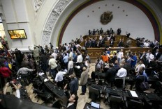 Venezuelan Congress declares that Maduro has staged a coup 