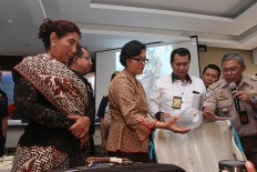 Former minister Susi slams successor’s plan to roll back lobster larvae export ban