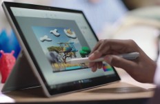 Windows 10 to bring 3-D to two-dimensional experiences 