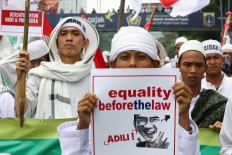 Turkish envoy clarifies photo thought to show him at anti-Ahok rally 