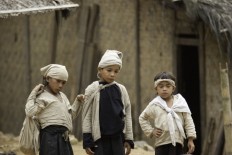 Lucrative future for Baduy’s naturally dyed ‘tenun aros’