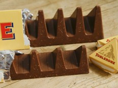 Mind the chocolate gap: Britons grumble as Toblerone shrinks