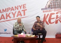 Ahok opens up post to hear complaints from residents