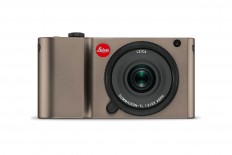 Leica introduces new mirrorless camera