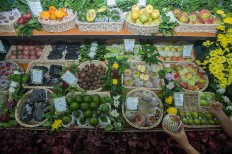 Fruit, vegetable importers may have to buy local harvests