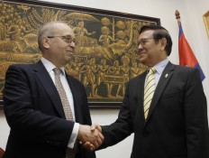 Cambodia opposition ends boycott of parliament