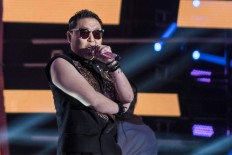Psy entertains Jakarta fans in Oppo festival