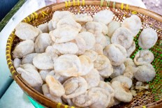 Chewy 'aci': From thickening agent to tantalizing fritter