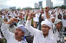 Where were the women in 212 protest?