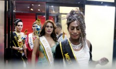 Diverse Beauties: Contestants representing many different areas of
Indonesia head home after the pageant. JP/ Jerry Adiguna