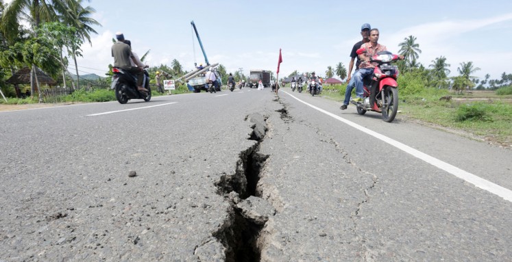  6.4-magnitude earthquake hits Aceh
