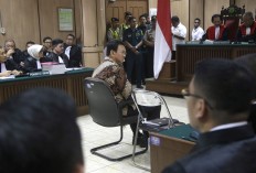 Ahok being tried by the mob: Lawyer