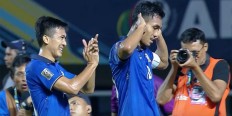 Thailand beating Indonesia 1-0 in first half in AFF final