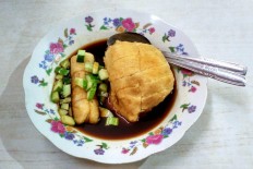 Tasty roadside pempek