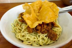 Mie Ayam Yunus, Tebet