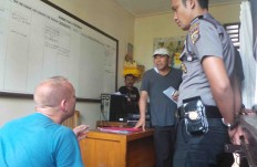 Dutch national questioned after small bomb found in Ubud