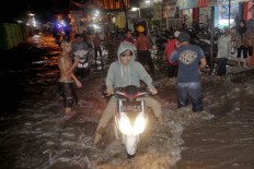 Sumbawa declares state of emergency, as floods affect 20,000