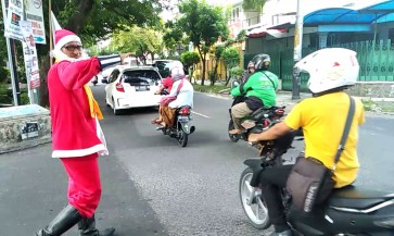 A peaceful Christmas celebration in Indonesia