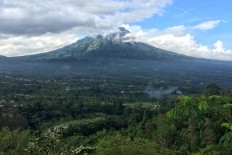 Korean bloggers, media companies explore Merapi during fam trip