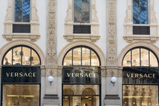 Luxury brands apologize over China T-shirt blunders