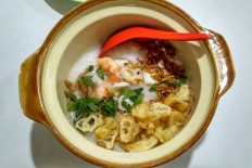 Kelapa Gading's tasty 'bubur' with mustard on the side