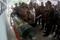 Govt explores potential of exporting Sukhoi bombs from East Java 