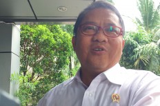 Padjajaran University postpones rector election after govt reprimand