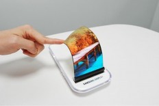 Samsung likely to unveil foldable phones in Q3: source