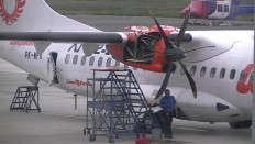 Wings Air plane forced to land in Palu due to engine trouble 