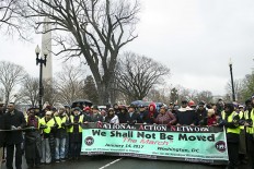 Marchers brave cold, rain for MLK march in DC 