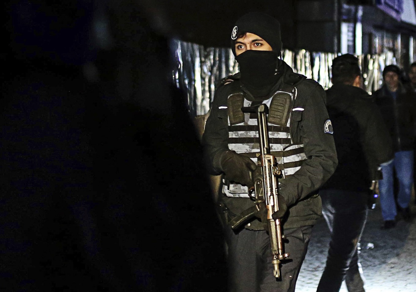 Reports: Istanbul nightclub attacker who killed 39 captured