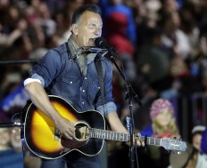 Springsteen cover band changes tune, won't play at gala 