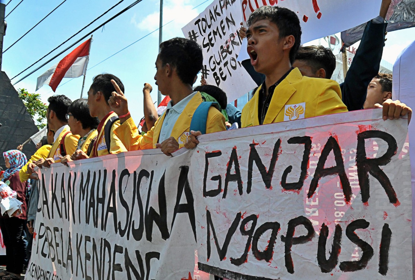 Protest against Semen Indonesia’s Rembang factory continues - National ...