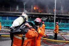 Jakarta firefighters struggle with blaze-prone Senen Market