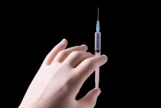 Nurse dies after allegedly injecting himself with leftover sedative